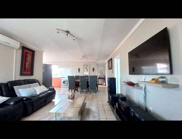 3 BEDROOM FREEHOLD TO LET IN MANDELA VIEW